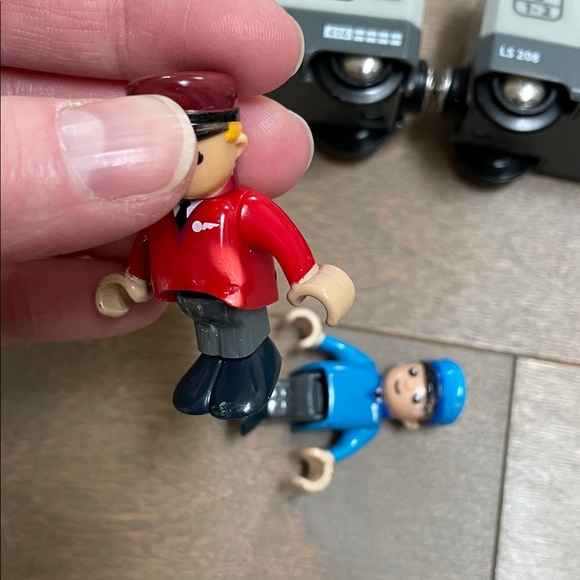 Brio Train Set - Picture 13 of 14